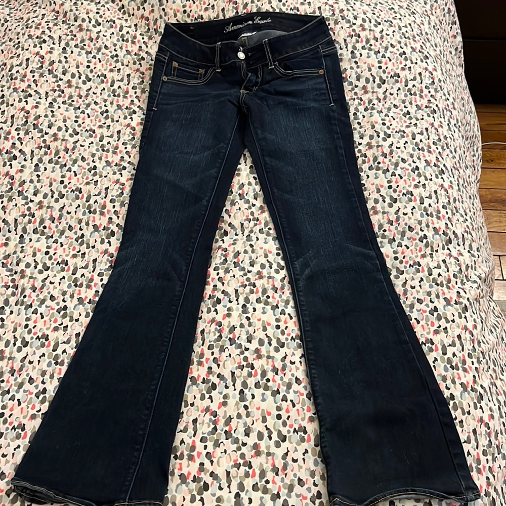 American Eagle super stretch artist jeans.